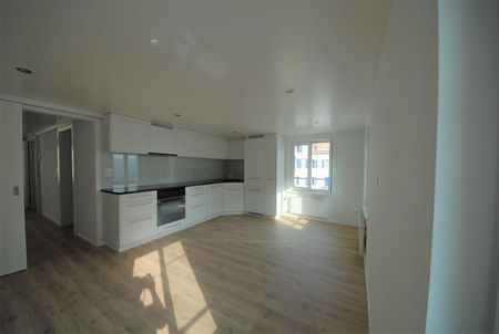 Charmante 2.5-Zimmer-Wohnung mit Parkplatz in Walzenhausen - Photo 2