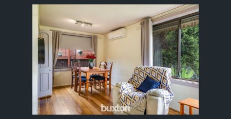 Neat as a Pin! - Photo 2