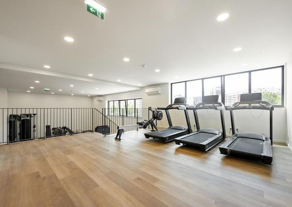 4 Bedroom Apartment with swimming pool, Miraflores, Oeiras