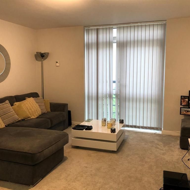 1 bedroom apartment to rent - Photo 1