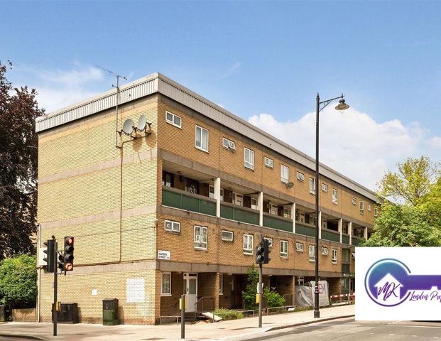 3 Bedroom Flat To Rent - Photo 1