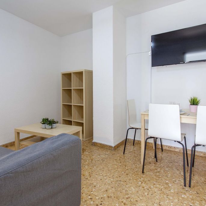 Double room in Sagunto - Photo 1