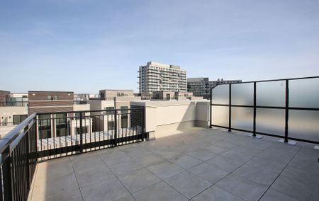 For Lease - 11 Walder Lane Unit# J301, Richmond Hill, Ontario - Photo 3