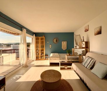 Loft de alquiler en Carrer Sant Esteve, La Fosca - Cala Margarida - Photo 3