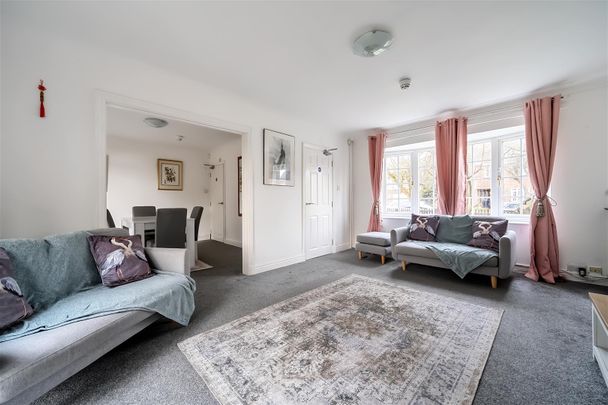 Salmond Road, Reading - Photo 1