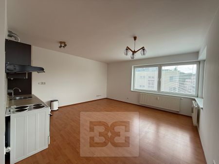 Pronájem bytu 2+kk 59 m², Svatojánská 675, Hradec Králové - Фото 4