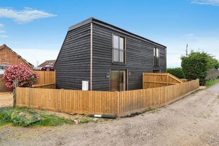 1 bedroom barn conversion to rent - Photo 3