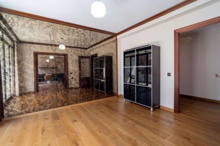 4 room luxury Apartment for rent in Valencia - Photo 5