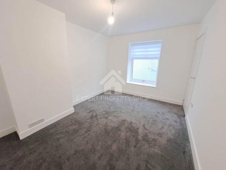 2 bedroom house to rent - Photo 3