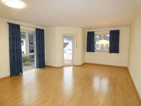 Helle 3-Zimmer-Wohnung mit Einbauküche und zwei Balkonen in gefragter Lage von Schlebusch - Foto 4