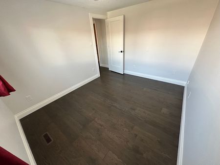 For Lease - 2064 Millway Gate, Mississauga, Ontario - Photo 2