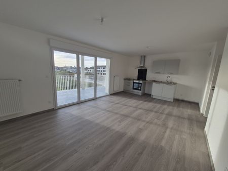 Location Appartement 3 pièces 65m² ARQUES 62510 - Photo 2