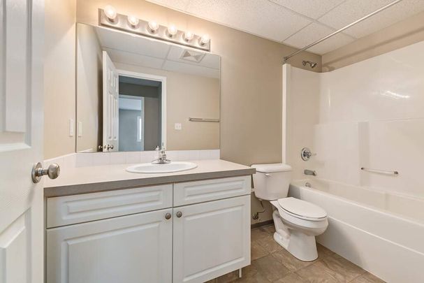 Premier Suite - 2 Bedroom - Photo 1