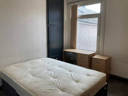 Great Double Room – Student & Professional – Cromwell Street. - Photo 3