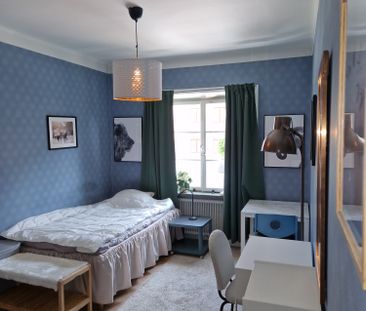 Hjalmar Söderbergs väg, Stockholm - Photo 1