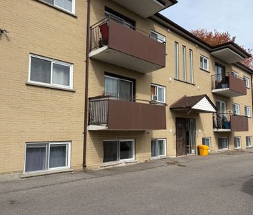 For Lease - 200 Park Road Unit# 101, Oshawa, Ontario - Photo 6