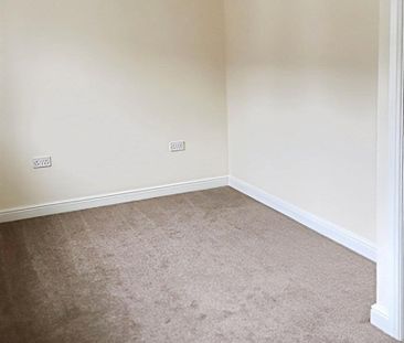 Silk Court, Kinsey Street - Photo 2