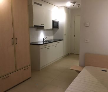 Appartement 1.5 pcs au 5ème étage - Photo 2