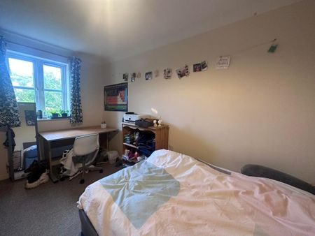 16 Freedom Square - Photo 4