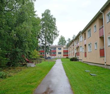 Hälsinggårdsvägen, Falun - Photo 1
