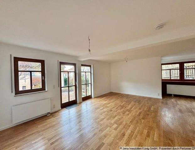 Umfassend saniertes Reihenendhaus mit liebevoll angelegtem Garten - Foto 1