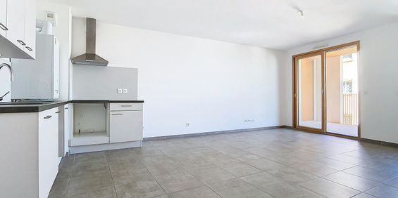 Lyon 4 : Récent T3 avec cuisine équipée, loggia et garage - Photo 3