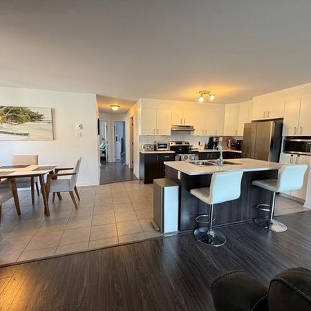 Logement 5 1/2 à louer - Photo 4