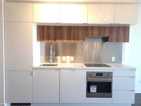 For Lease - 185 Roehampton Avenue Unit# 2408, Toronto, Ontario - Photo 2