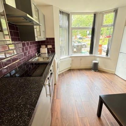 2 bedroom house to rent - Photo 1