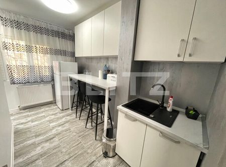 Garsoniera de lux, prima inchiriere, zona Liceul Henri Coanda - Fotografie 2