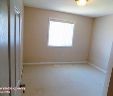 1521 Robertson Way - Photo 6