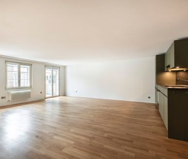 "Sanierte Wohnungen in Altstadthaus" - Photo 1