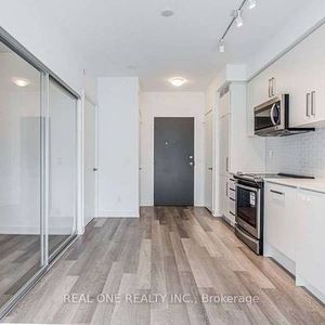 Yonge Street / Park Home Ave Luxury 1Bdrm +Den Modern Kitchen - Photo 2