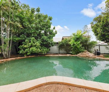 RELAX BY THE TROPICAL POOL! - Photo 2