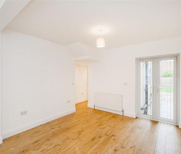 4 bedroom house to rent - Photo 1