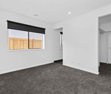 Modern Living at Its Best! - Photo 3