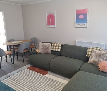 2 Bdrm Unit With Parking - Photo 1