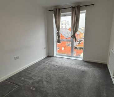 2 bedroom flat to rent - Photo 6