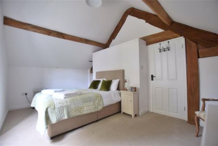2 bedroom semi-detached house to rent - Photo 5