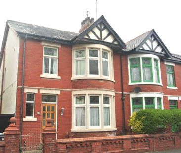 Princeway, Blackpool, FY4 2DQ - Photo 2