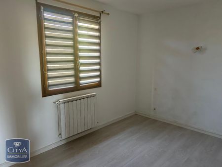 Location Appartement 4 pièces 94m² SAUSSET LES PINS 13960 - Photo 3