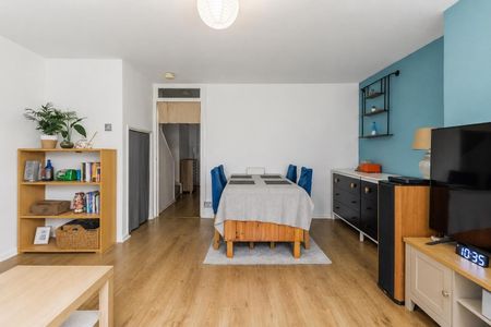 2 BED Duplex To rent - Photo 3