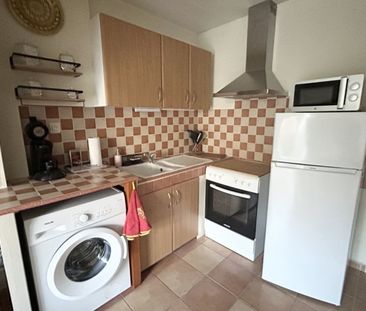 Location Appartement P2 en rdc avec jardin et terrasse Le grau-du-roi - Photo 5