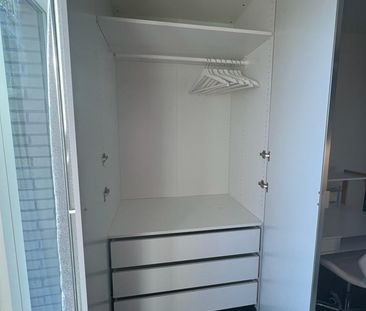 Room in a Shared Flat, Grosvenor Court Adenmore Road, SE6 - Photo 2