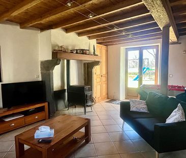 Location Maison 7 pièces 164m² PESCHADOIRES 63920 - Photo 2