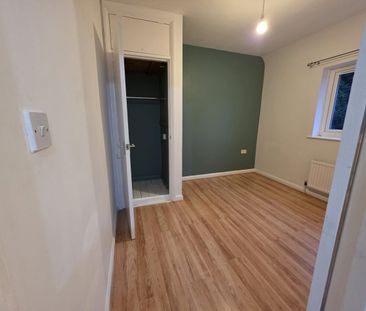 3 Bed Semi-Detached House, Allendale Avenue, NG8 - Photo 6