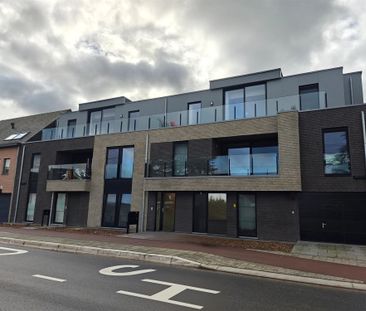 Nieuwbouwappartement in het centrum van Putte - Photo 1