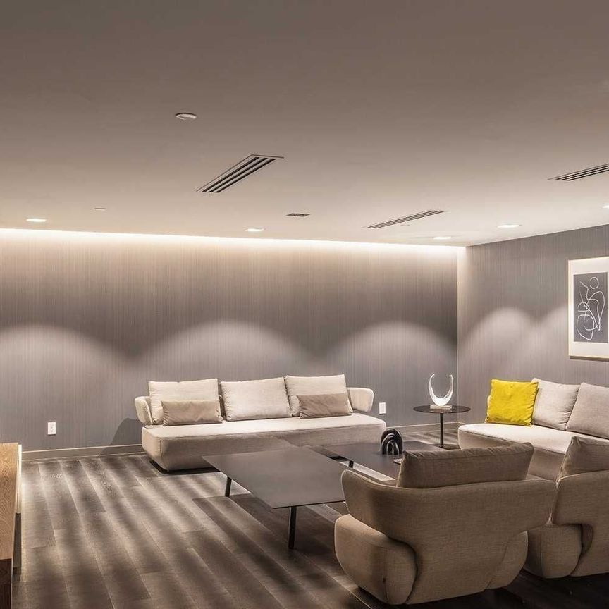 For Lease - 3 Gloucester Street Unit# 1810, Toronto, Ontario - Photo 1