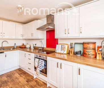 Prince of Wales House, Hyde Close, Winchester, SO23 - Photo 2