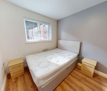 2 bedroom apartment to rent - Photo 5